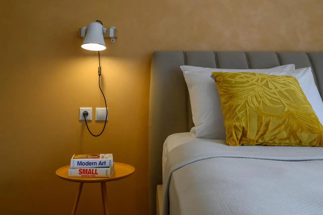 Napier Maisonette 阿尔戈斯托利翁